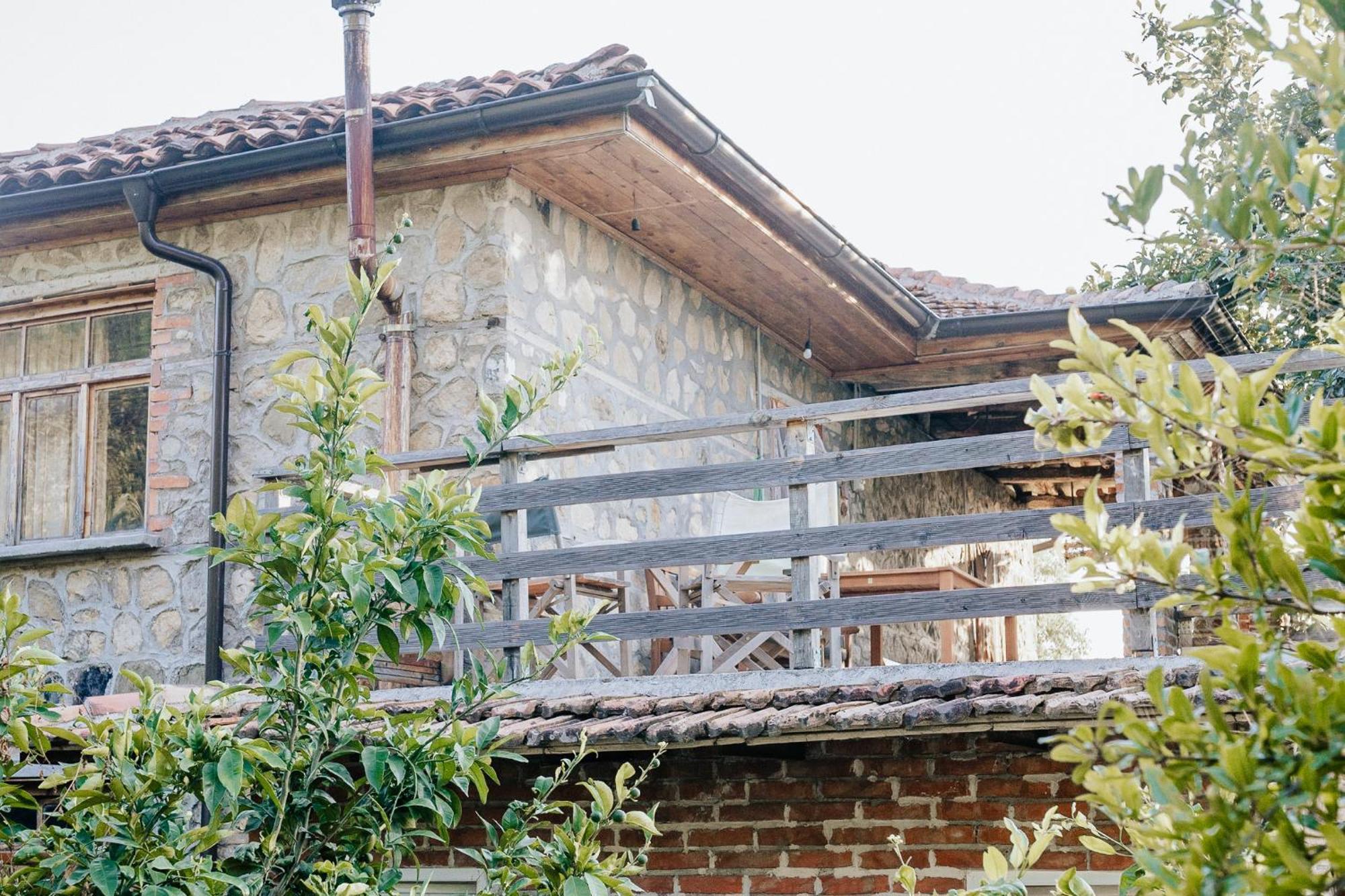 The House In The Village Pellumbas Ngoại thất bức ảnh