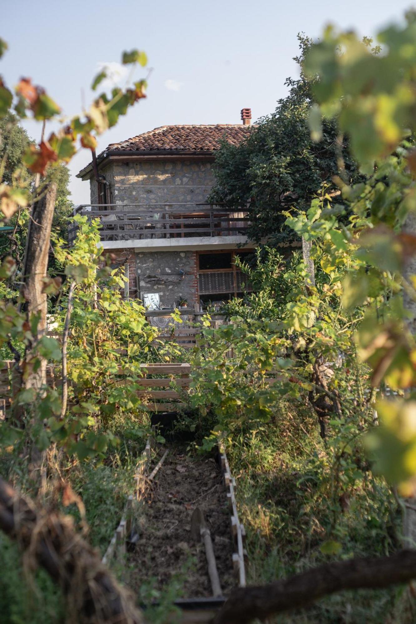 The House In The Village Pellumbas Ngoại thất bức ảnh