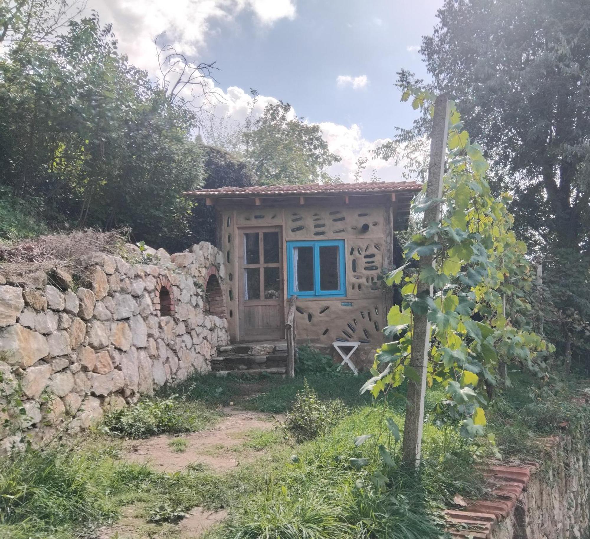 The House In The Village Pellumbas Ngoại thất bức ảnh